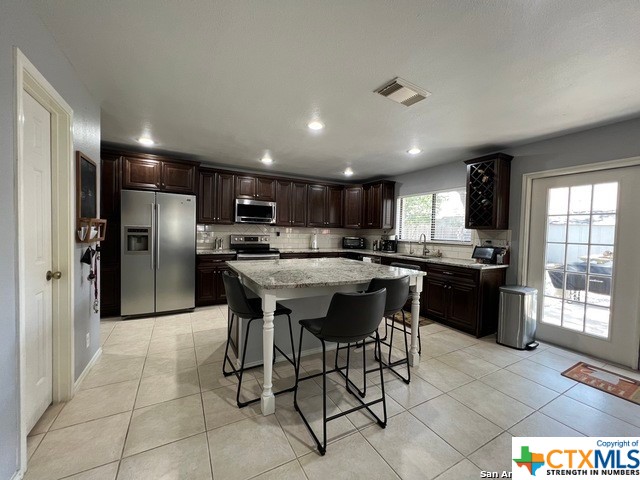 If you have additional questions regarding 2807 Redland Creek  in San Antonio or would like to tour the property with us call 800-660-1022 and reference MLS# 481009.