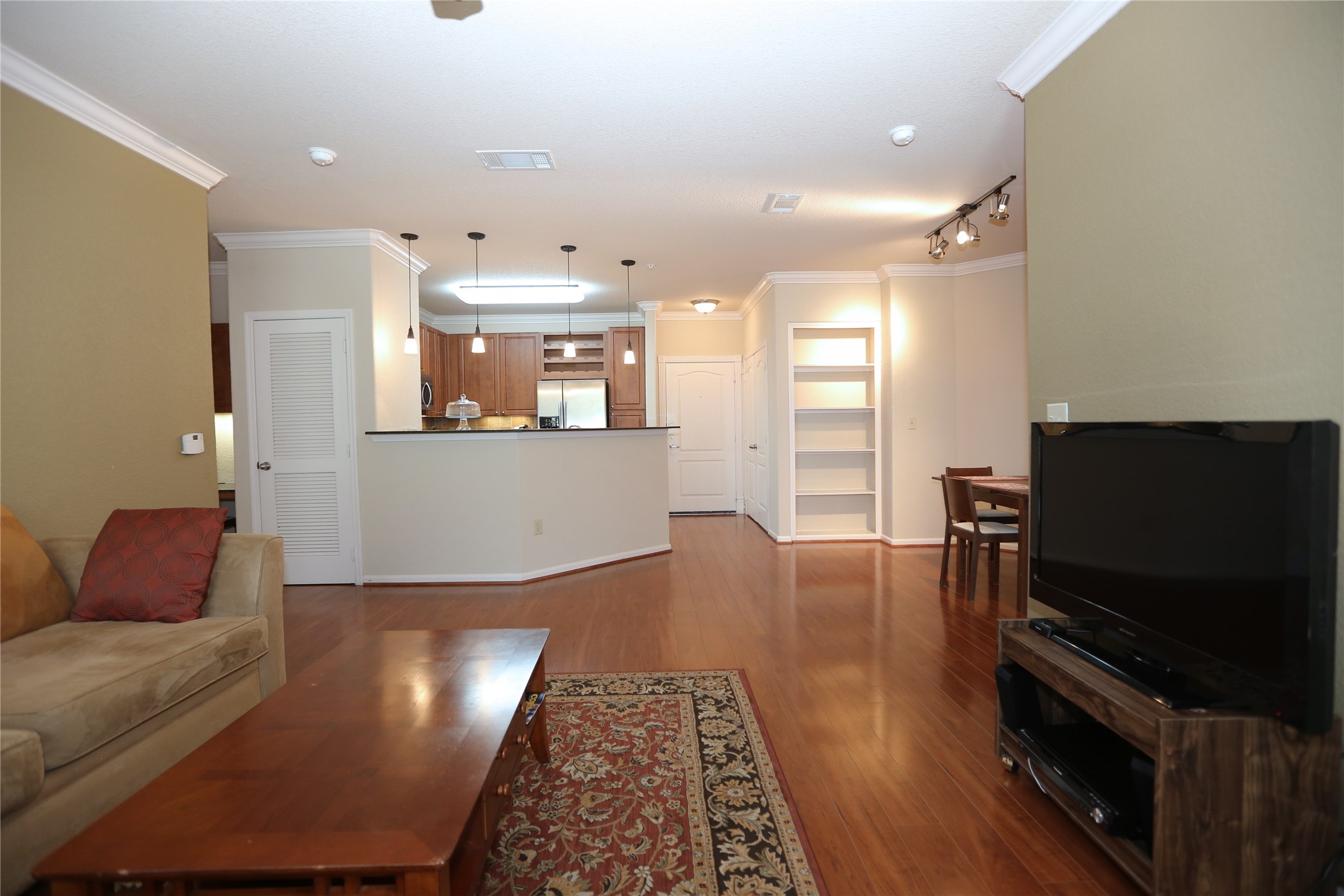 1711 Old Spanish Trail Trail Houston TX 77054