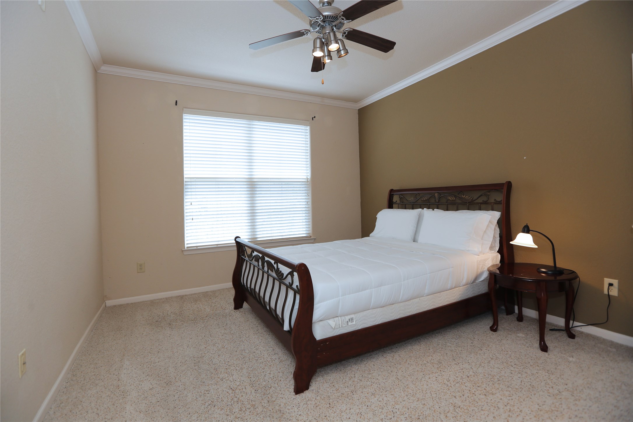 Second bedroom is large and includes the same features as the master while being located on the opposite side of the unit and connecting directly to the second bathroom. There is even another desk/study nook! - If you have additional questions regarding 1711 Old Spanish Trail  in Houston or would like to tour the property with us call 800-660-1022 and reference MLS# 55889755.
