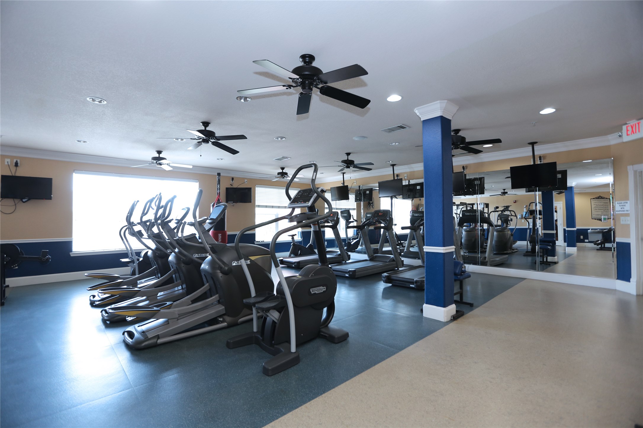 Fitness center inside your building makes keeping to a workout routine so much easier and convenient. - If you have additional questions regarding 1711 Old Spanish Trail  in Houston or would like to tour the property with us call 800-660-1022 and reference MLS# 55889755.