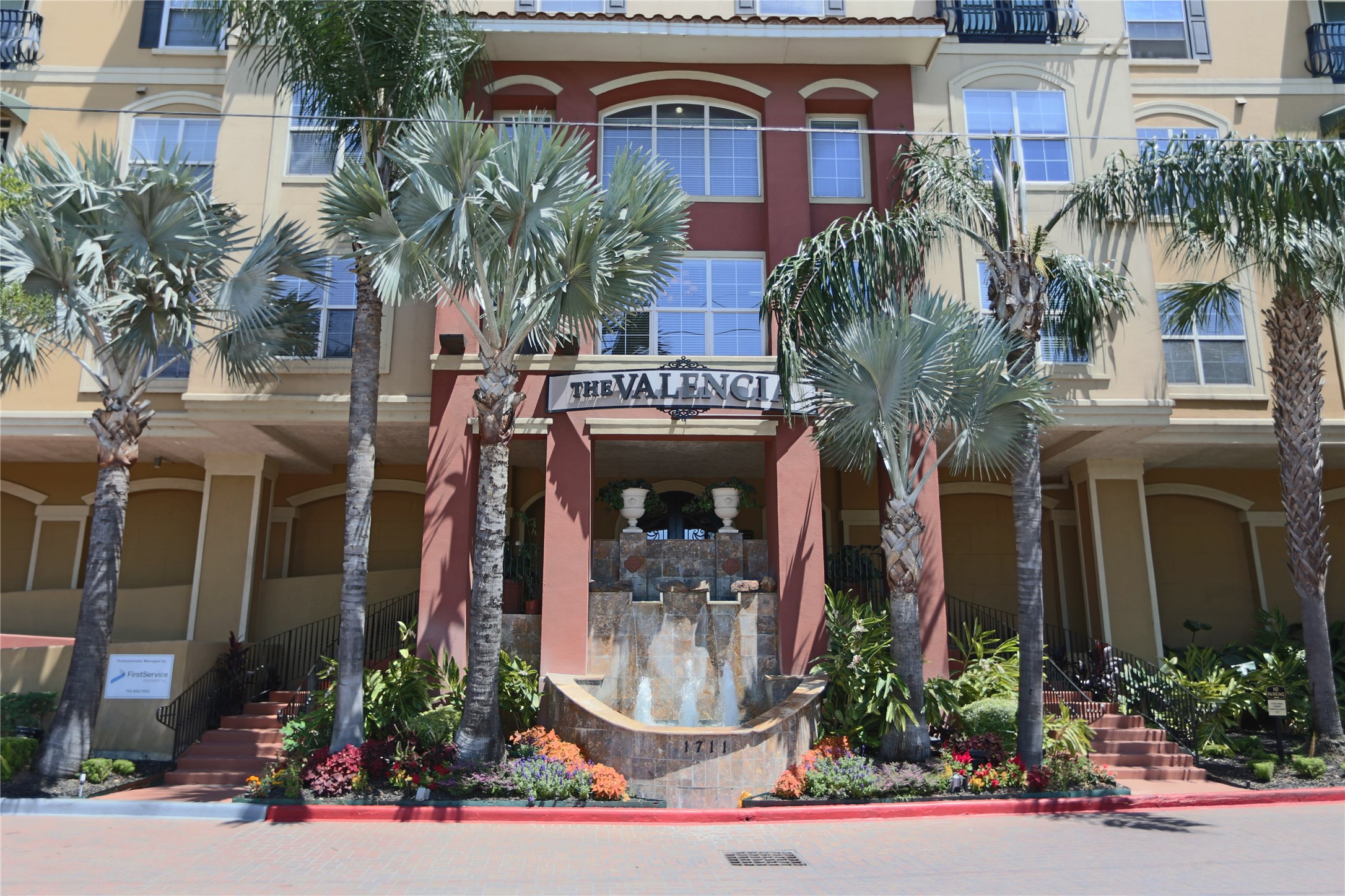 1711 Old Spanish Trail Trail Houston TX 77054