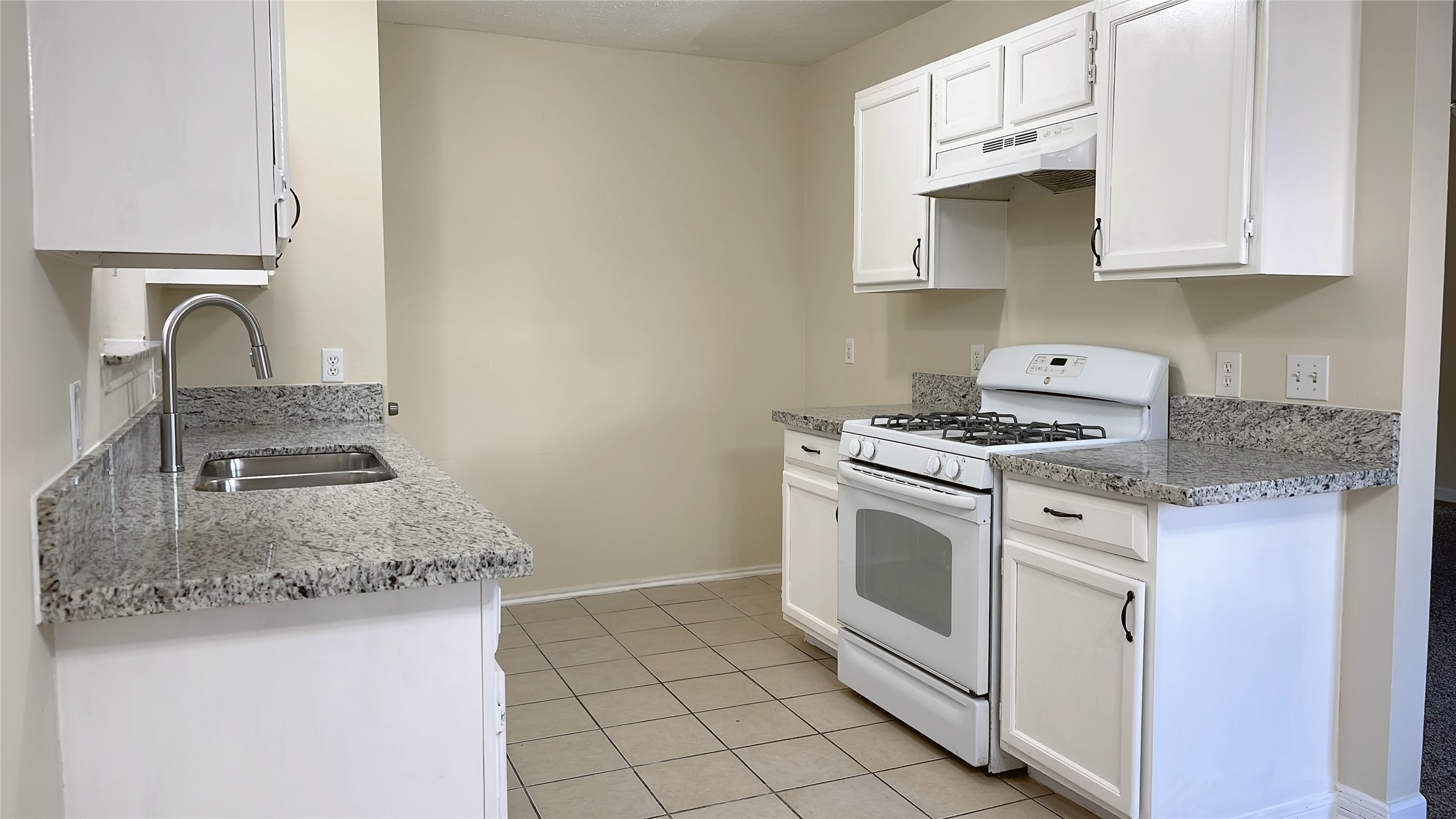 9015 Walworth Drive Drive Houston TX 77088