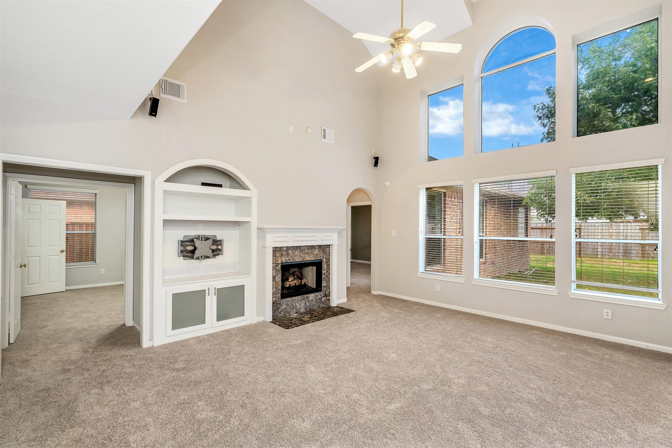 If you have additional questions regarding 17306 Celeste River Court  in Houston or would like to tour the property with us call 800-660-1022 and reference MLS# 33511255.