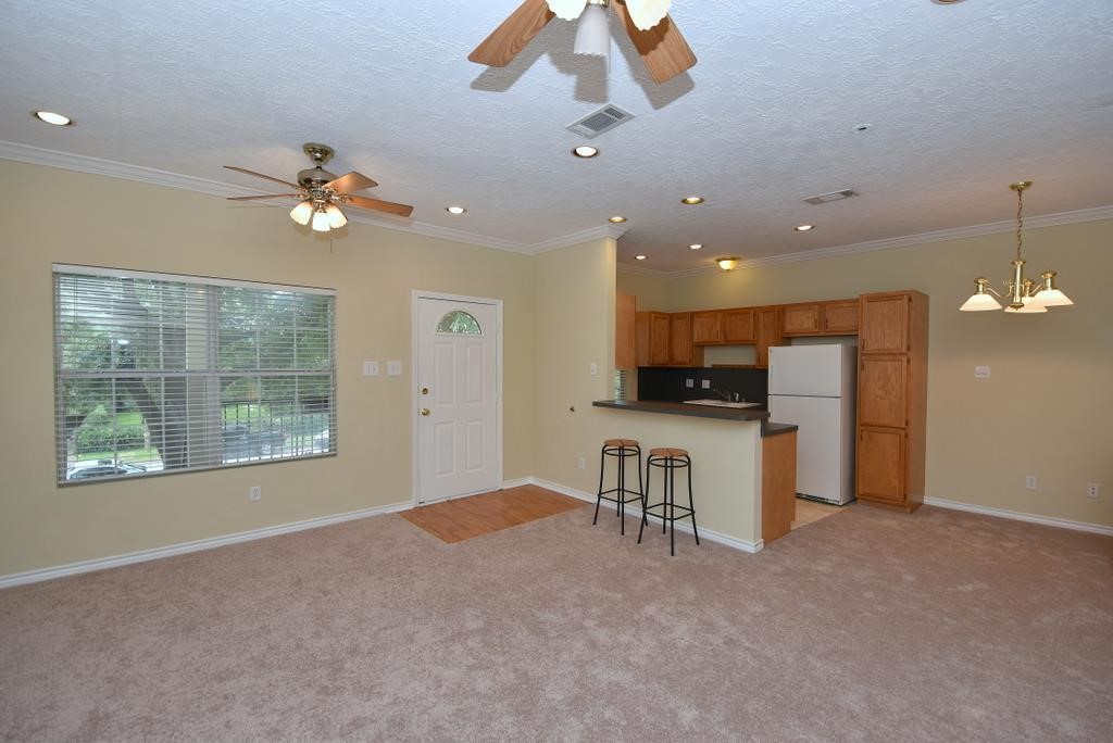814 Fisher Street Street Houston TX 77018