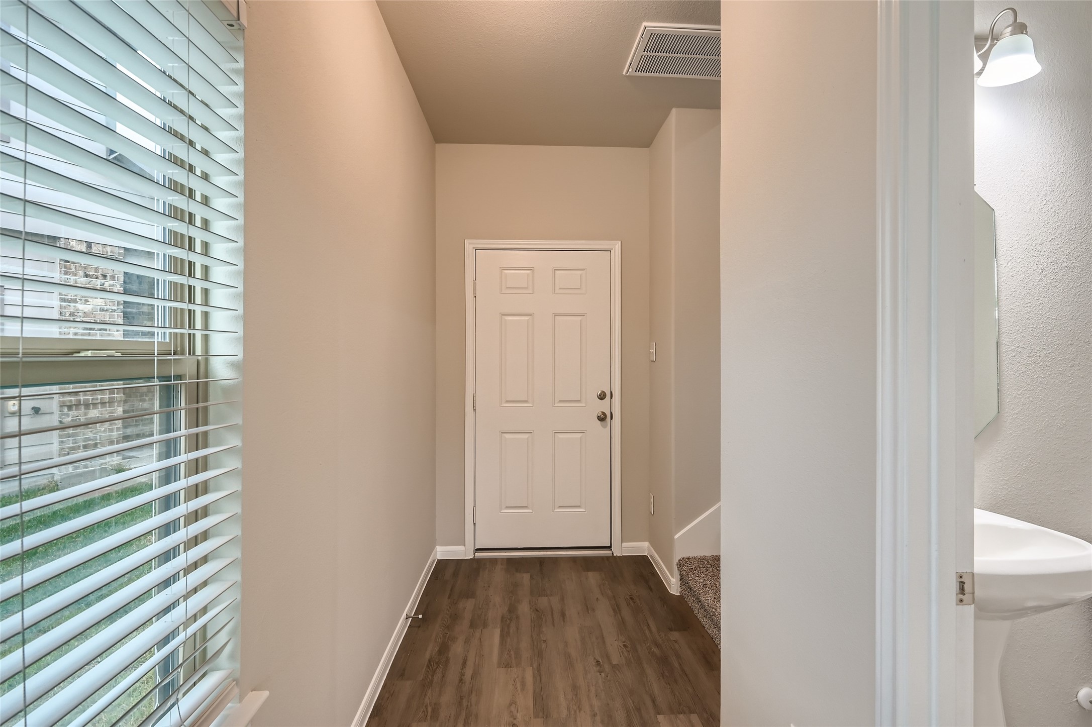 Foyer - If you have additional questions regarding 14935 Cardiff Cliff Lane  in Houston or would like to tour the property with us call 800-660-1022 and reference MLS# 11513329.