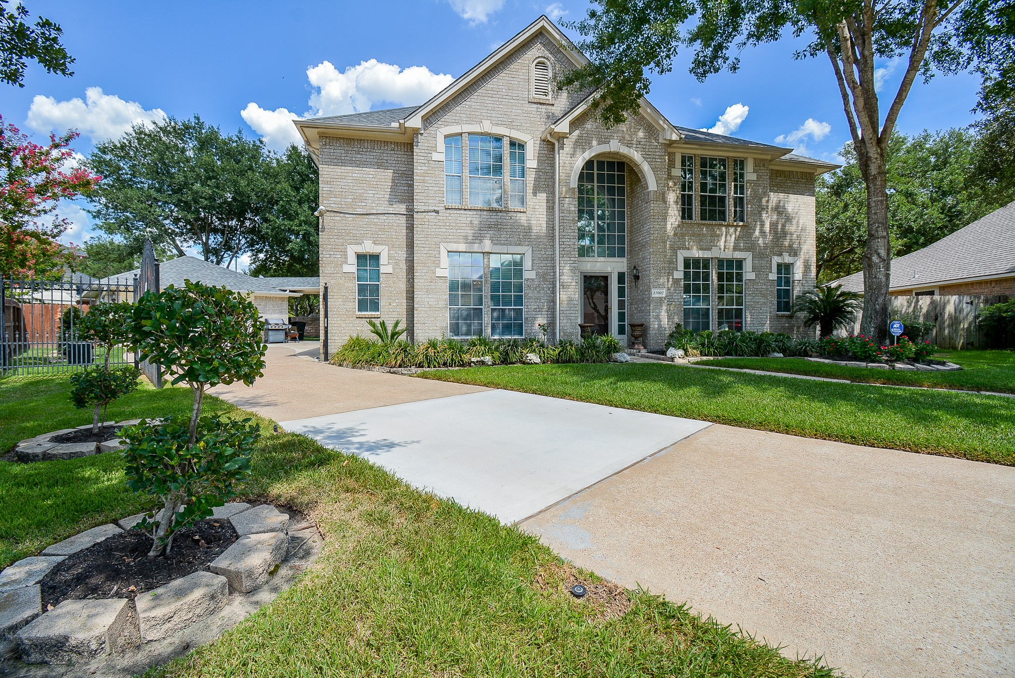 If you have additional questions regarding 13002 Brayton Court  in Houston or would like to tour the property with us call 800-660-1022 and reference MLS# 62458712.