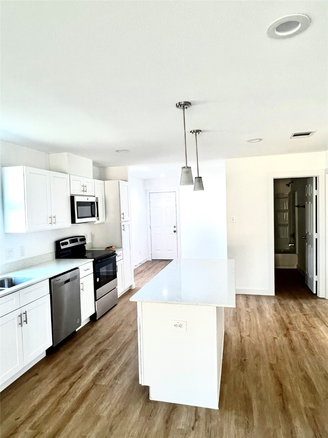 7407 Wileyvale Houston TX 77016