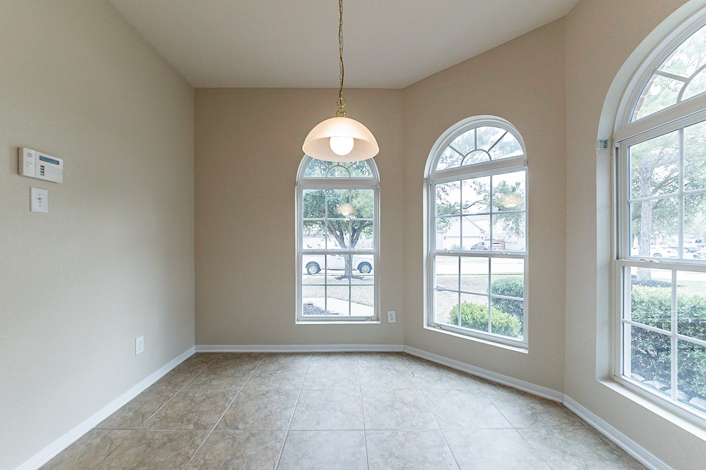 If you have additional questions regarding 19018 Taverns Crossing Lane  in Houston or would like to tour the property with us call 800-660-1022 and reference MLS# 25218039.
