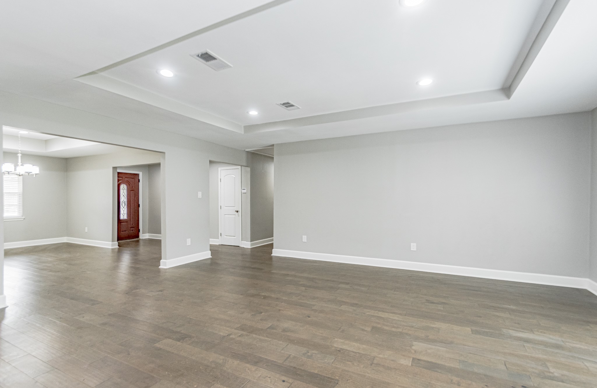 If you have additional questions regarding 10306 Willowisp Drive  in Houston or would like to tour the property with us call 800-660-1022 and reference MLS# 48587210.