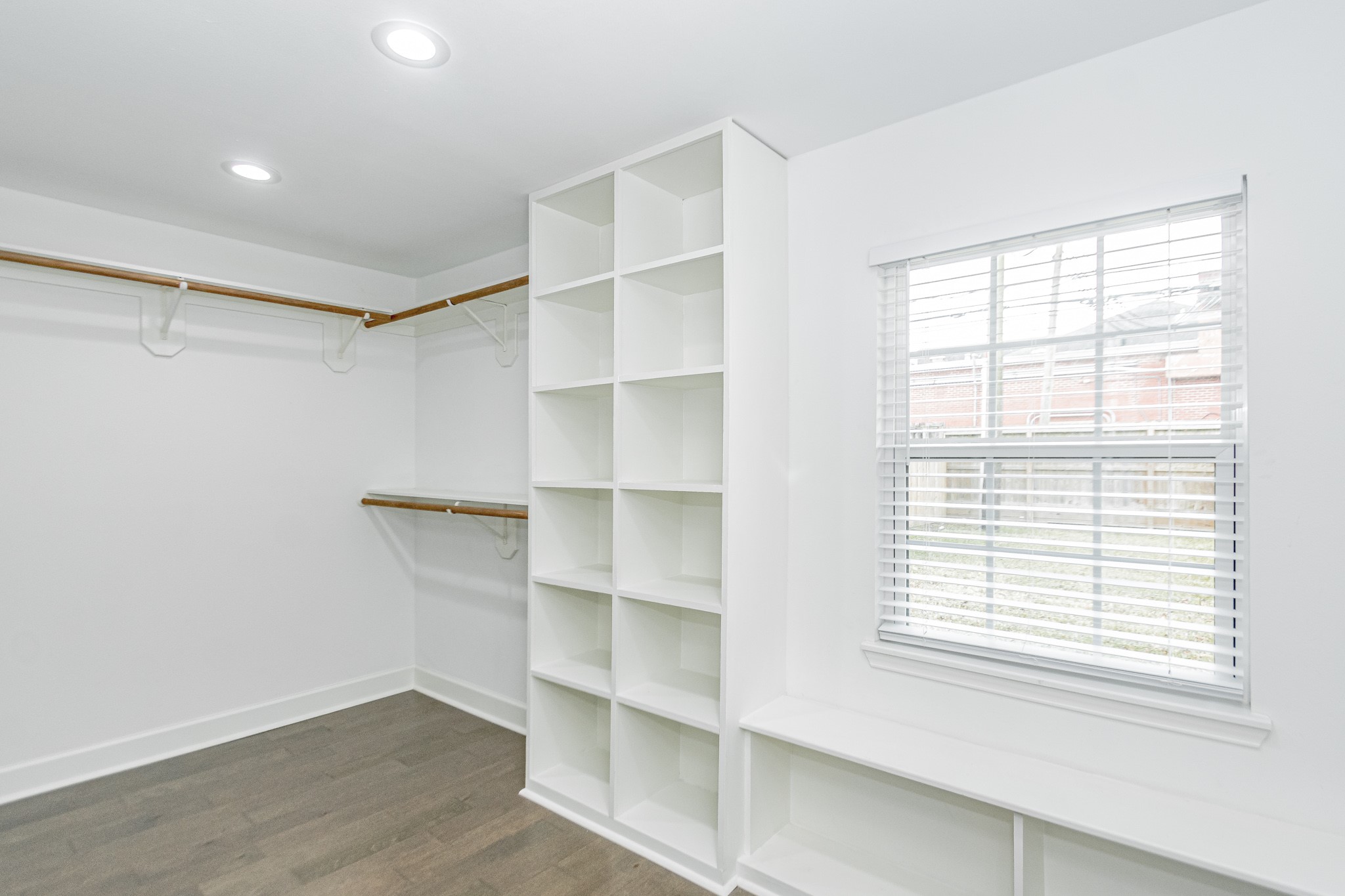 Primary walk in closet - If you have additional questions regarding 10306 Willowisp Drive  in Houston or would like to tour the property with us call 800-660-1022 and reference MLS# 48587210.