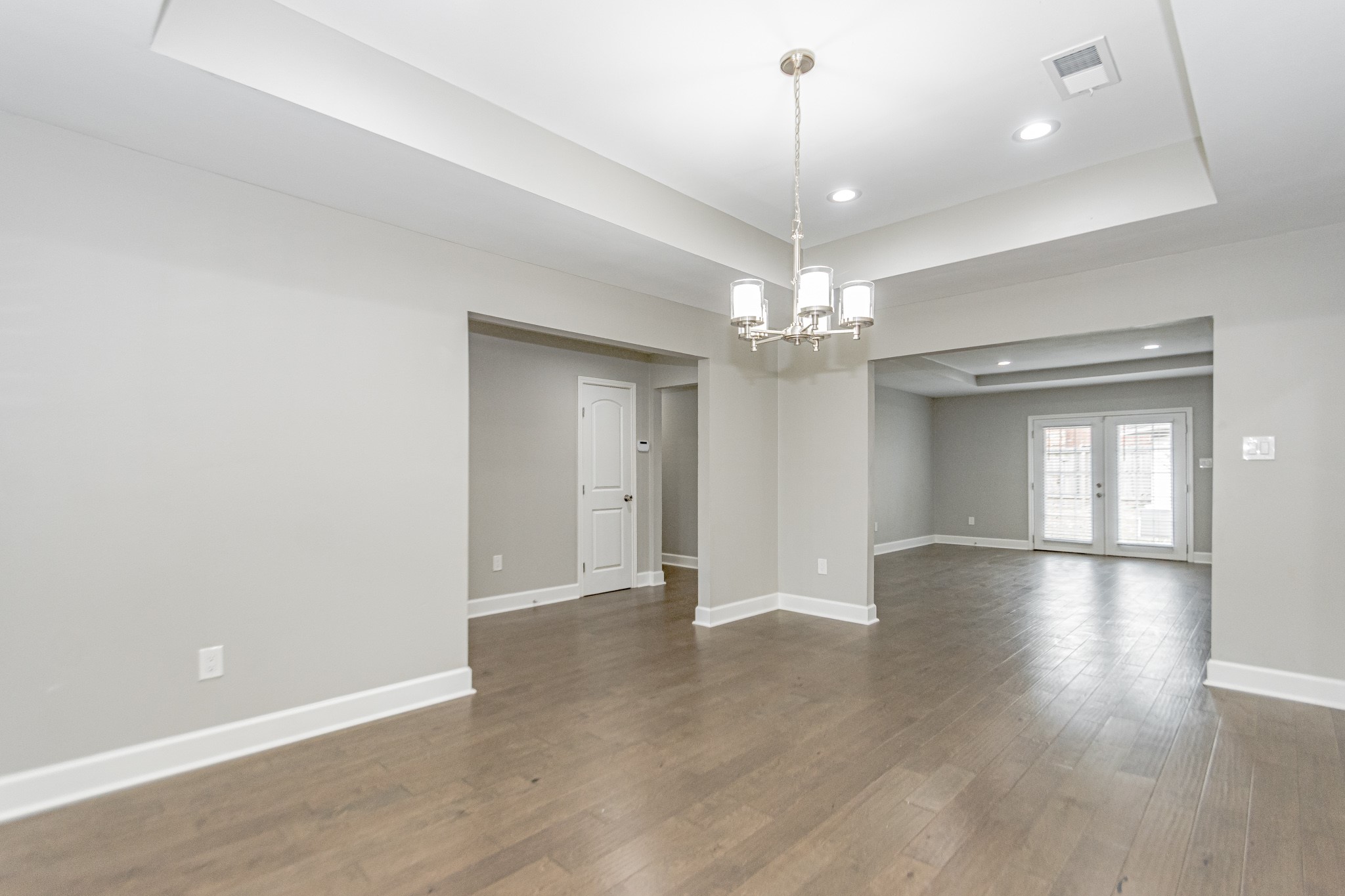 If you have additional questions regarding 10306 Willowisp Drive  in Houston or would like to tour the property with us call 800-660-1022 and reference MLS# 48587210.