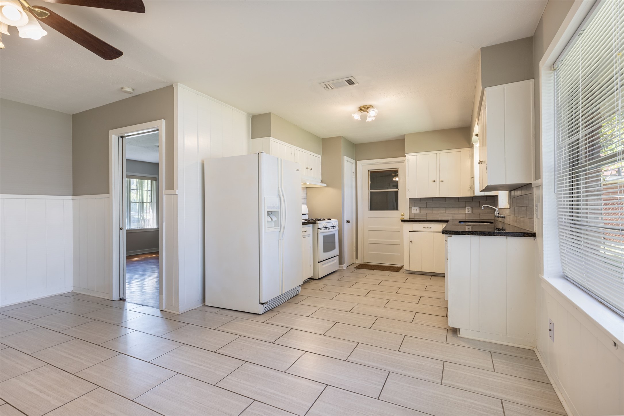 8805 Robindell Drive Drive Houston TX 77074