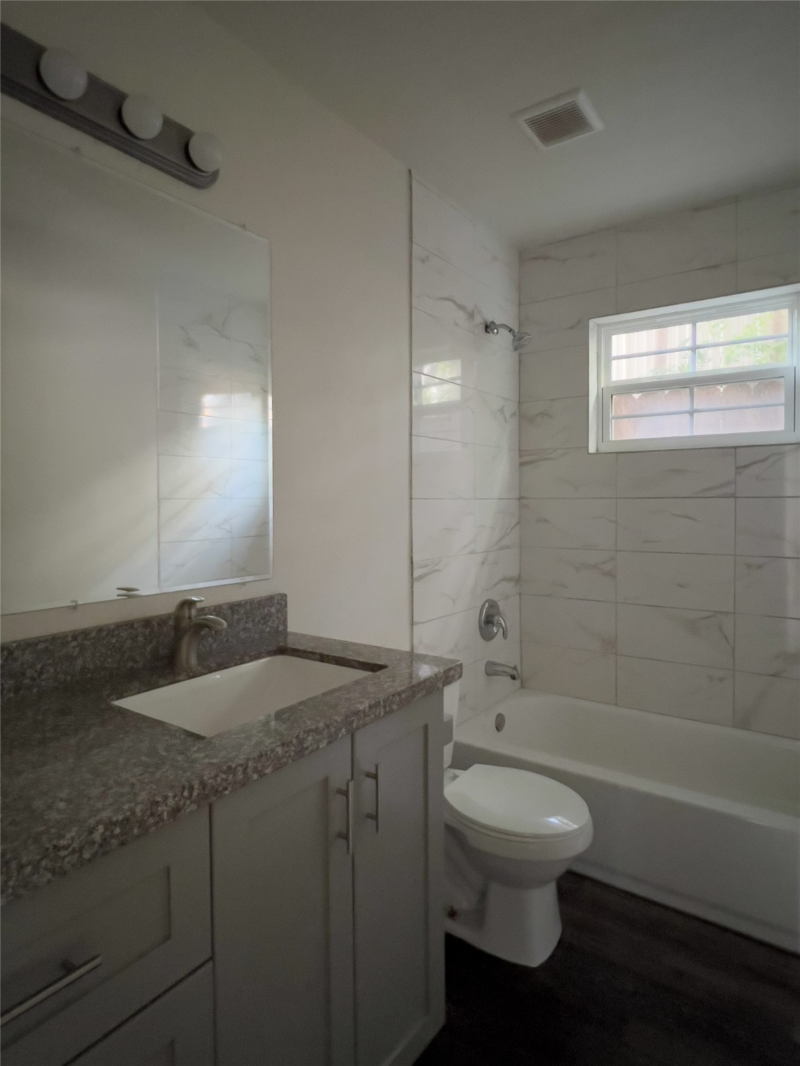 820 W Alabama Street Street Houston TX 77006