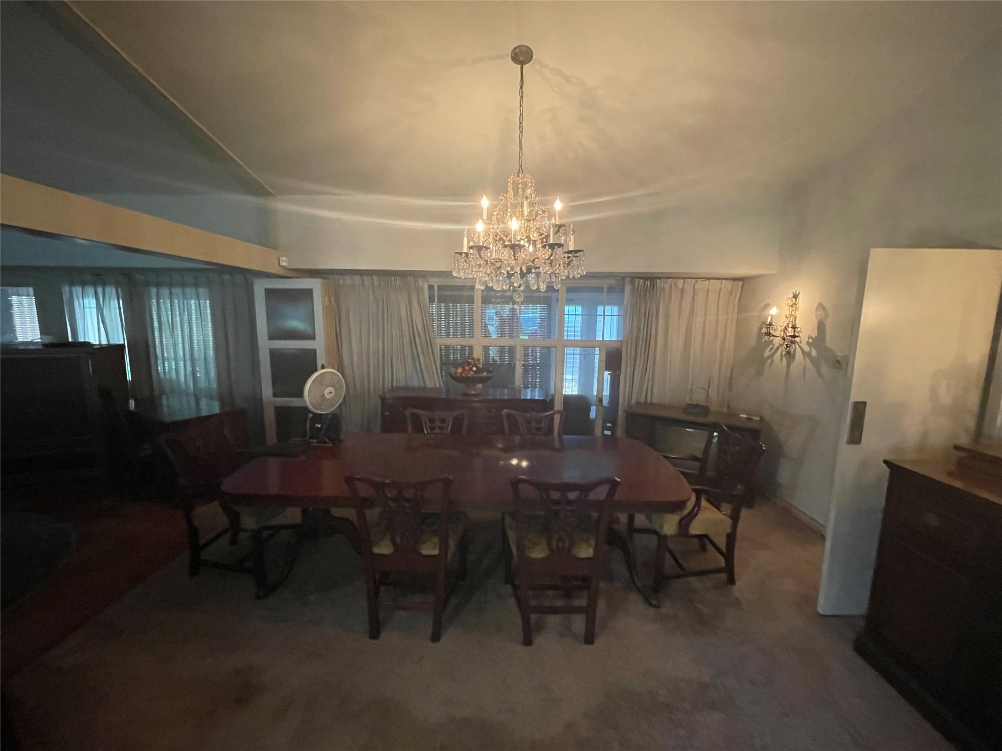 Dining Room - If you have additional questions regarding 3715 Rio Vista Street S in Houston or would like to tour the property with us call 800-660-1022 and reference MLS# 86680315.