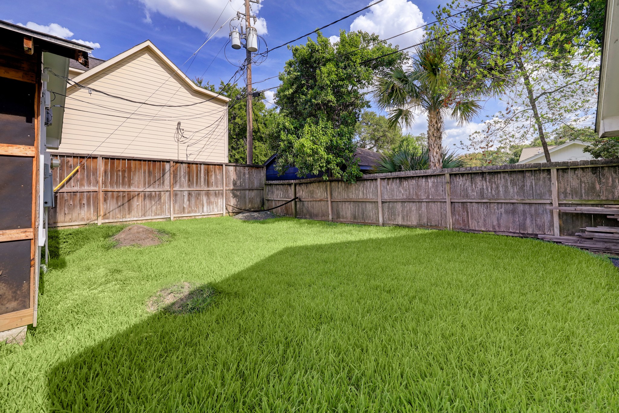 If you have additional questions regarding 6213 Overbrook  in Houston or would like to tour the property with us call 800-660-1022 and reference MLS# 11380715.
