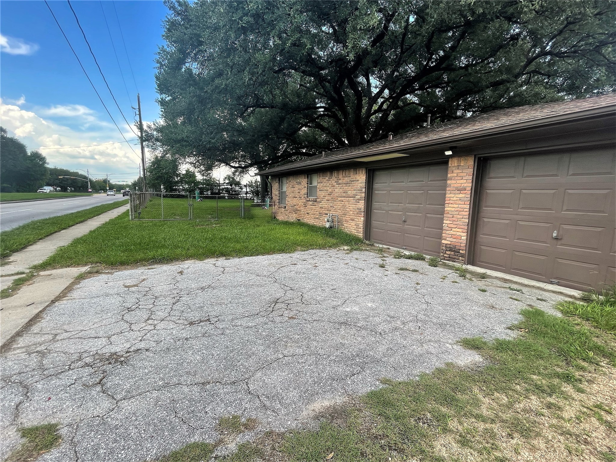 If you have additional questions regarding 5930 Killough Street  in Houston or would like to tour the property with us call 800-660-1022 and reference MLS# 23118863.