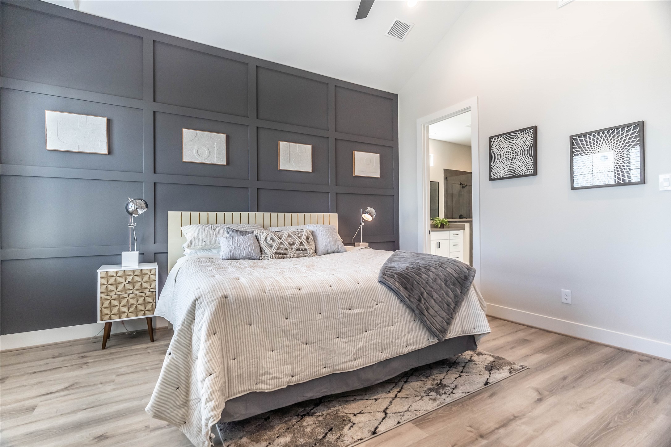5311 Creekmont Oaks Lane Lane Houston TX 77091