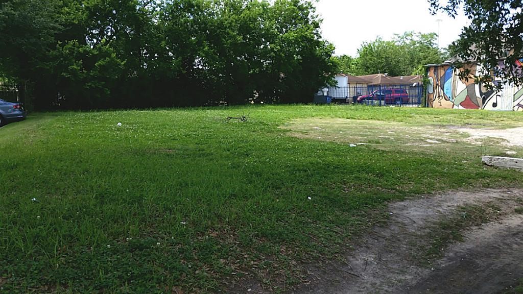 3208 Lyons Avenue Avenue Houston TX 77020
