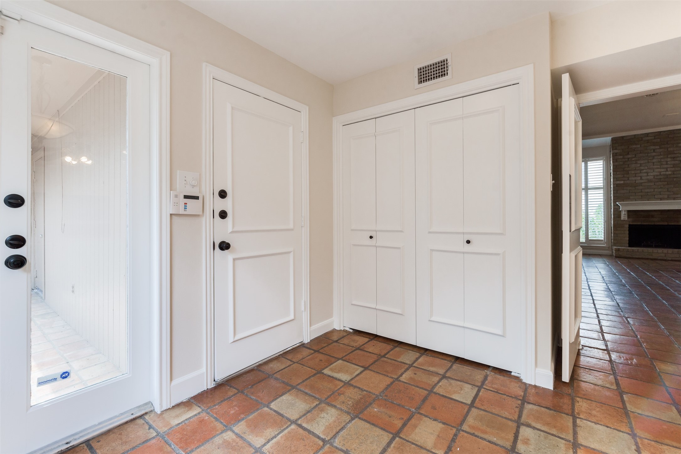 2421 Potomac Drive Drive Houston TX 77057