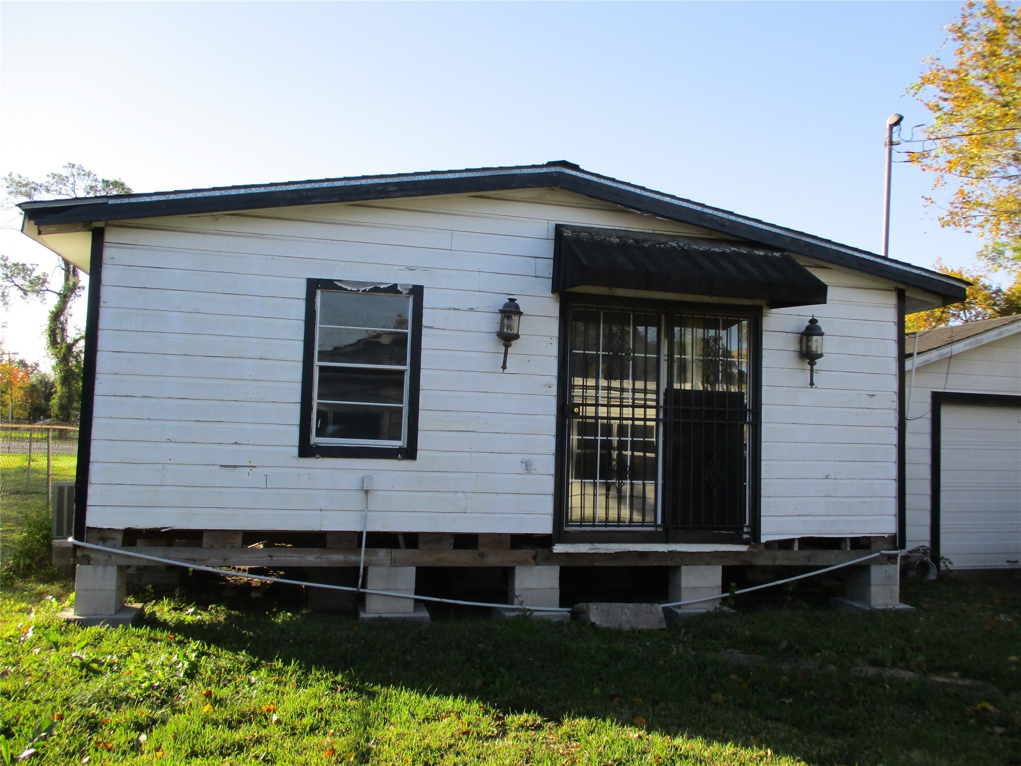 4302 E Toliver Street Street Houston TX 77016