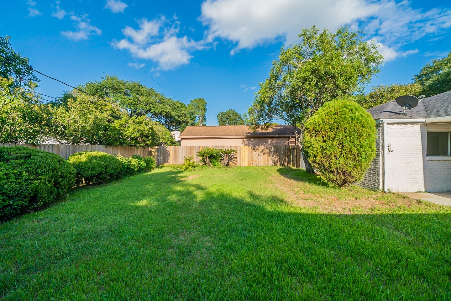 5742 Jackwood Street Street Houston TX 77096