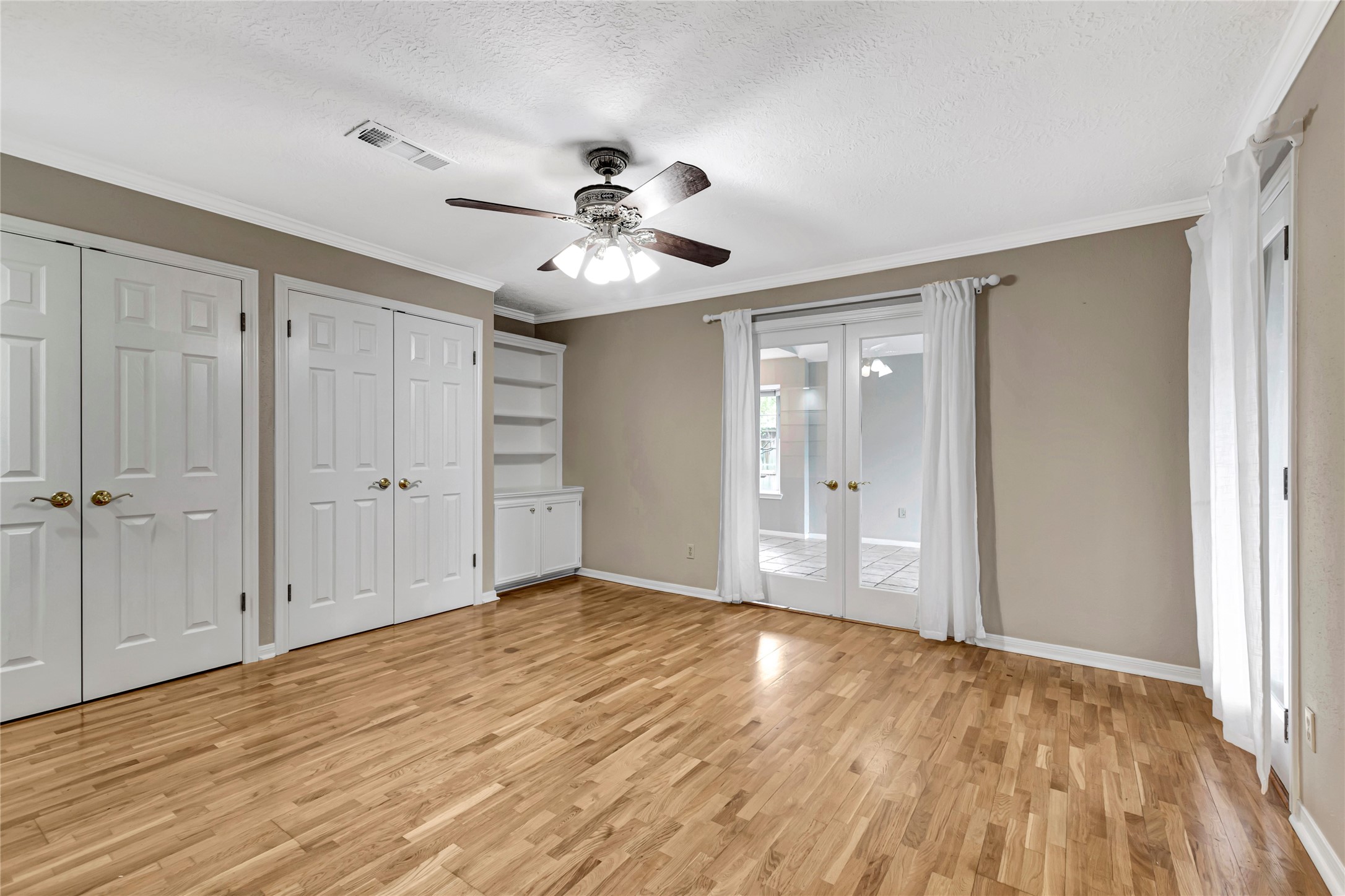 16375 Havenpark Drive Drive Houston TX 77059
