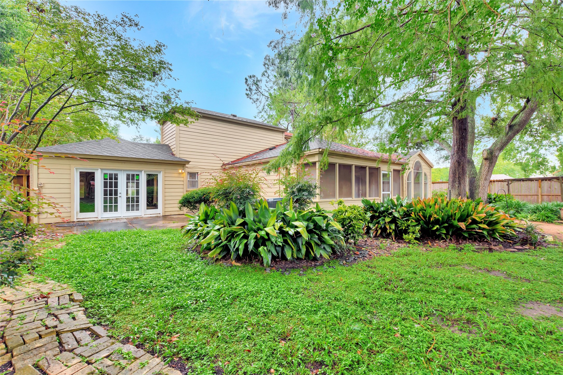 16375 Havenpark Drive Drive Houston TX 77059