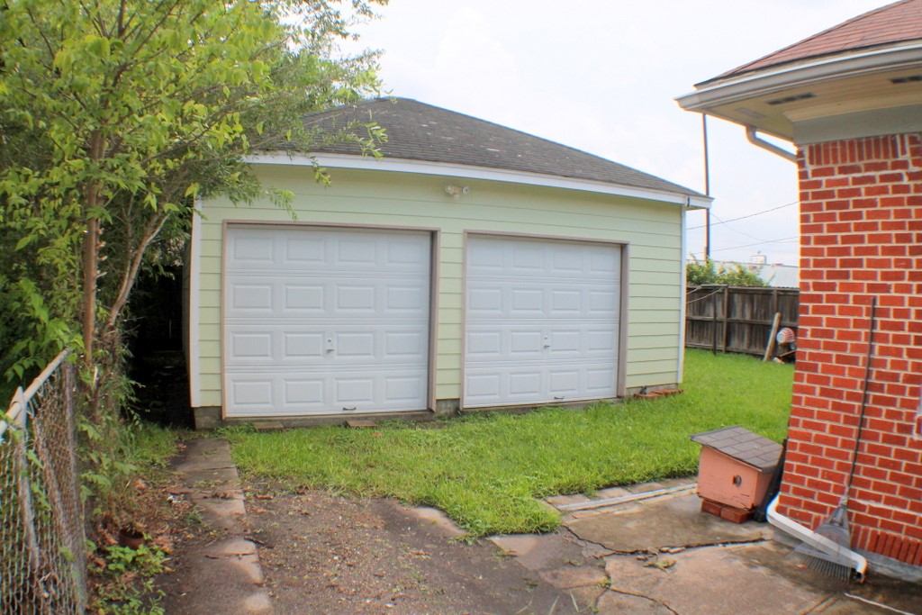 If you have additional questions regarding 4928 Leeland Street  in Houston or would like to tour the property with us call 800-660-1022 and reference MLS# 69907486.