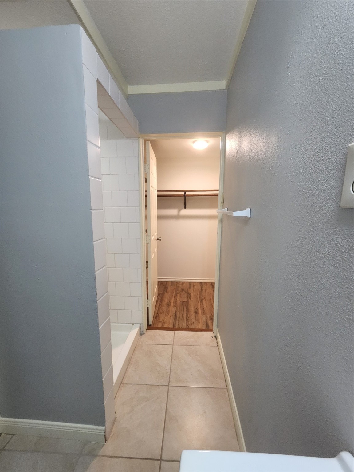 9310 Carousel Lane Lane Houston TX 77080