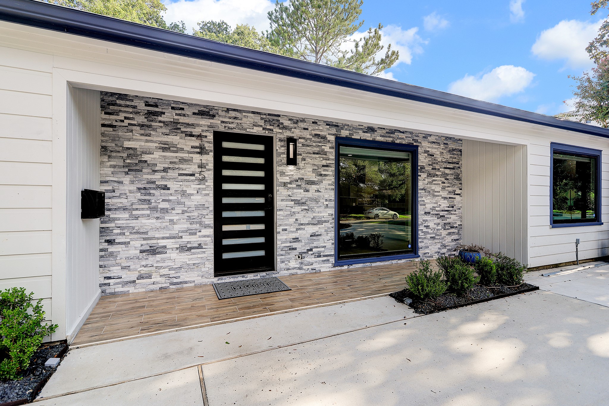 4115 Portsmouth Avenue Avenue Houston TX 77027
