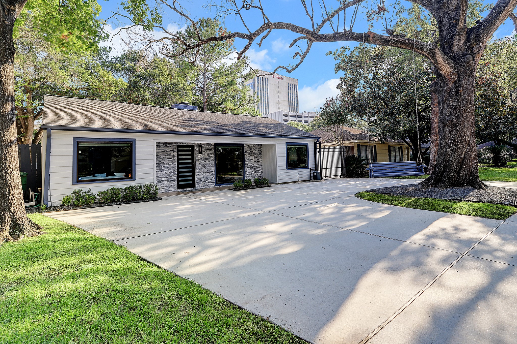 4115 Portsmouth Avenue Avenue Houston TX 77027