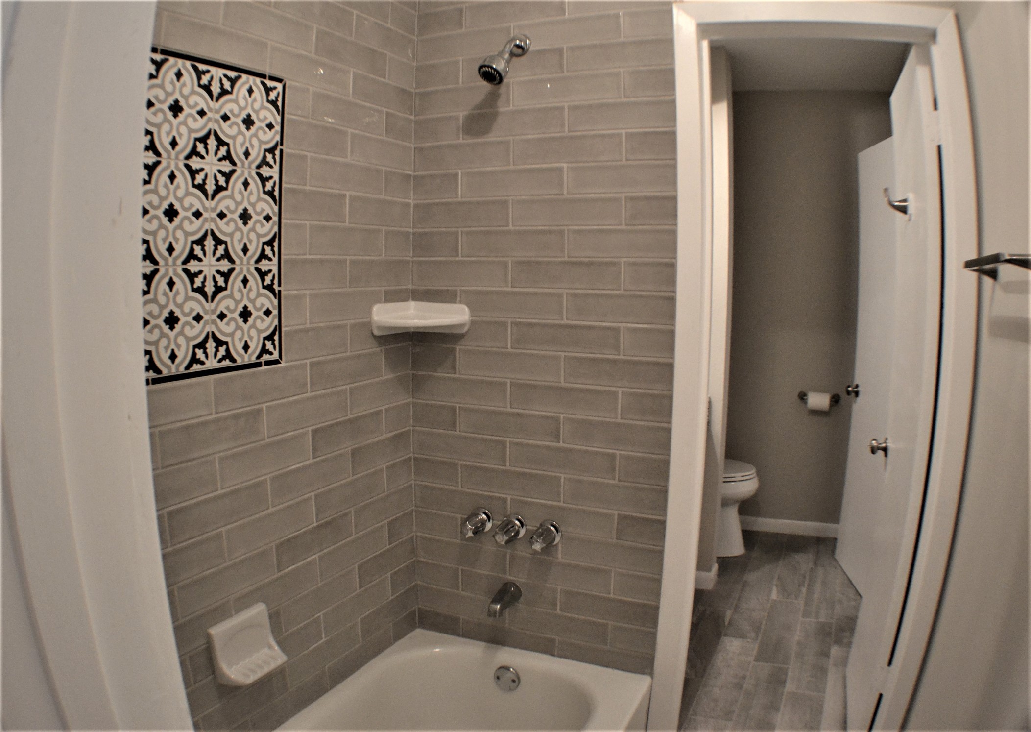 Updated Tub/Shower with new tile surround. Two separate vanity areas with separate toilets. - If you have additional questions regarding 9322 Olathe Street  in Houston or would like to tour the property with us call 800-660-1022 and reference MLS# 48770450.