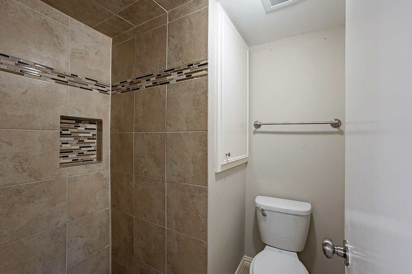 15327 E Hutchinson Circle Circle Houston TX 77071