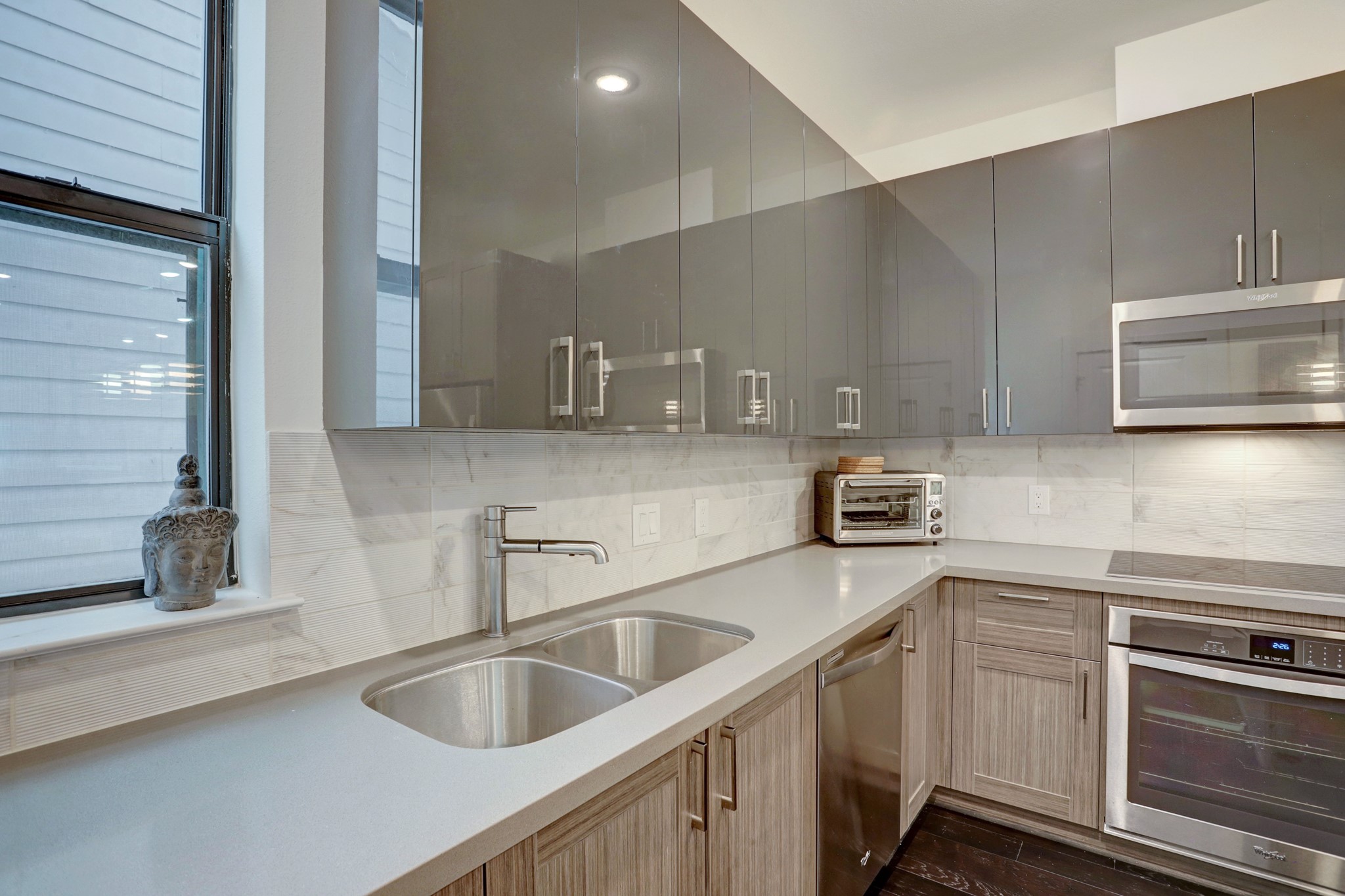 2401 Crawford Street Street Houston TX 77004