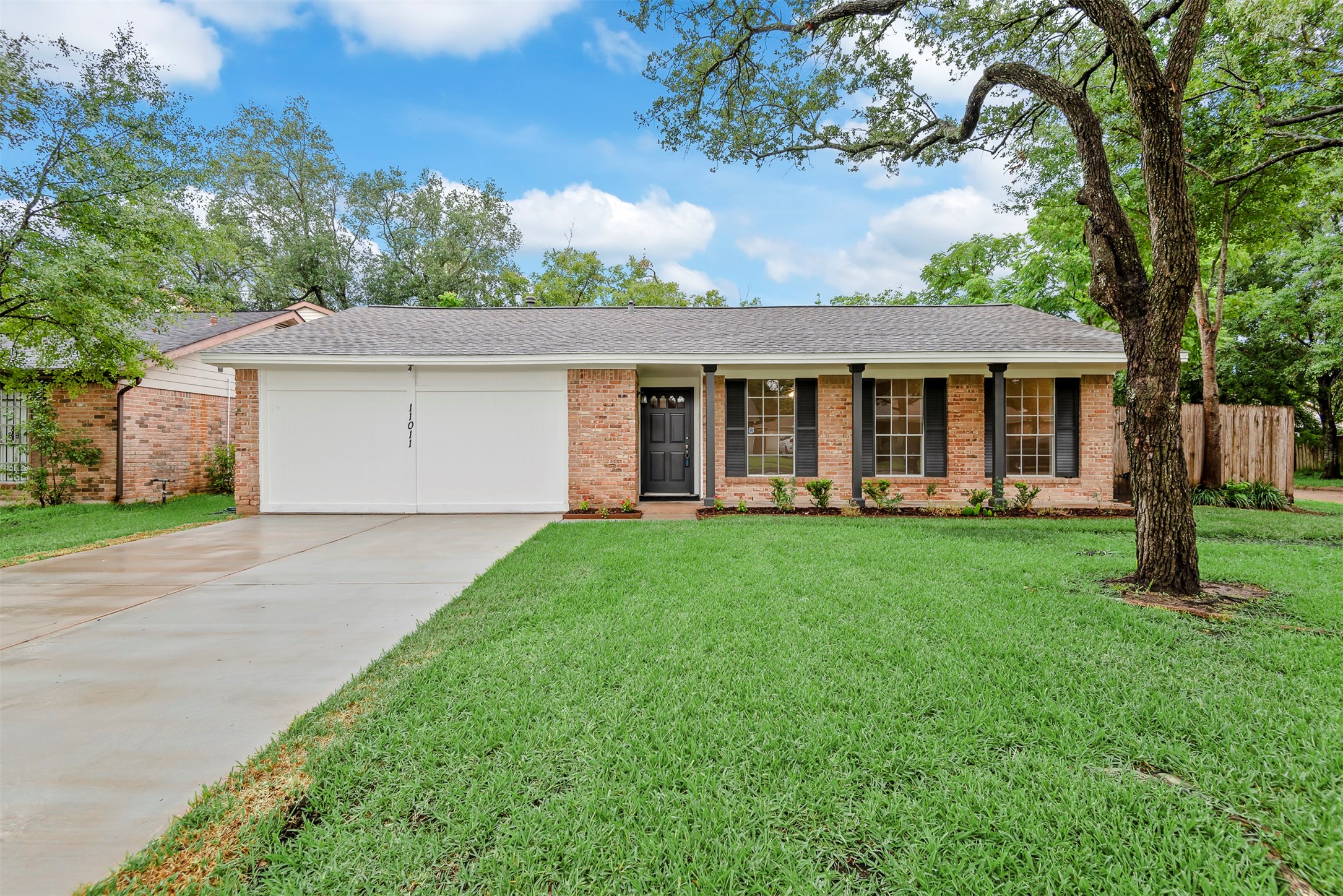 New driveway, grass and exterior paint. - If you have additional questions regarding 11011 Sagewillow Lane  in Houston or would like to tour the property with us call 800-660-1022 and reference MLS# 93340690.