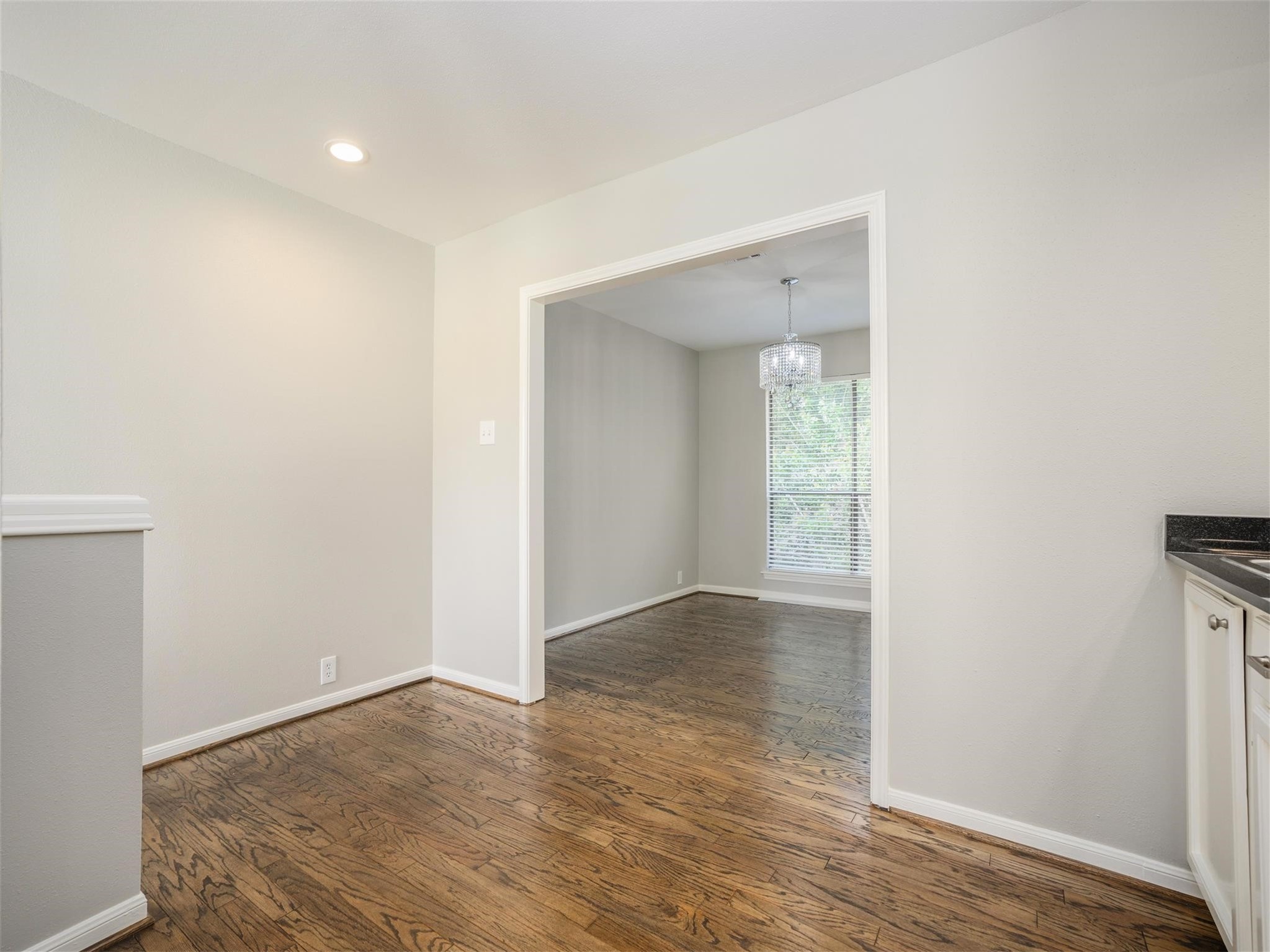 If you have additional questions regarding 2490 Bering Drive  in Houston or would like to tour the property with us call 800-660-1022 and reference MLS# 13530730.