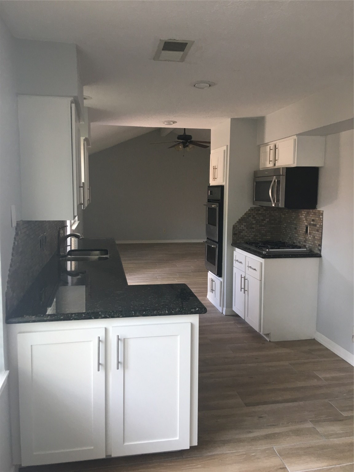 5954 Beaudry Drive Drive Houston TX 77035