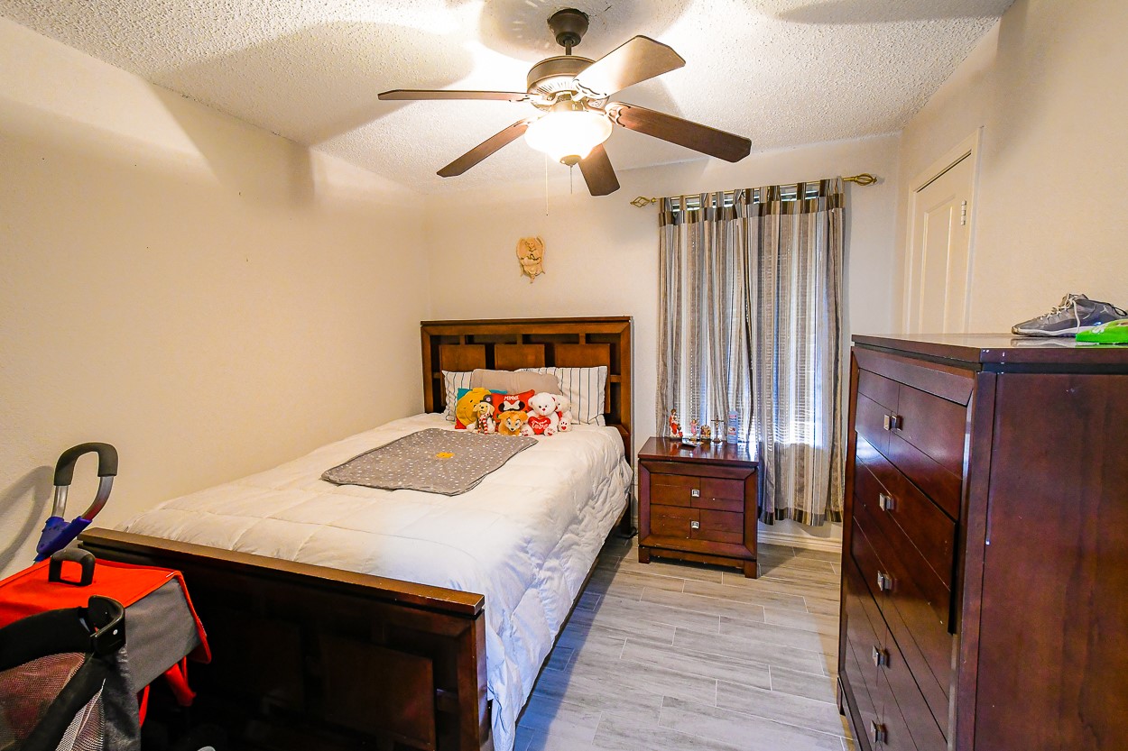 Bedroom 3 - If you have additional questions regarding 6606 Lewiston Street  in Houston or would like to tour the property with us call 800-660-1022 and reference MLS# 50311995.