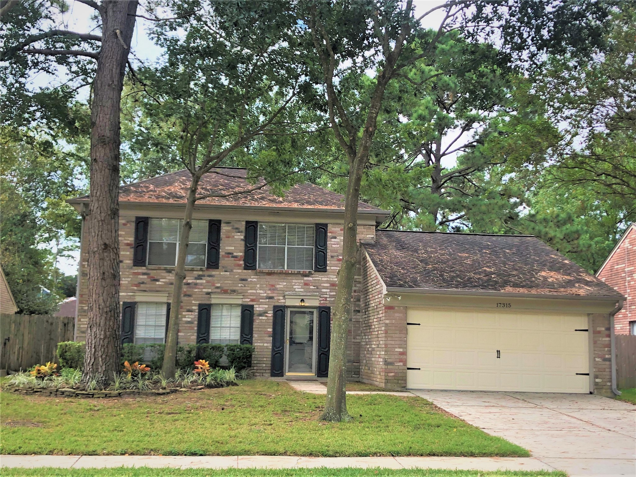 If you have additional questions regarding 17315 Colony Creek Drive  in Spring or would like to tour the property with us call 800-660-1022 and reference MLS# 32502190.