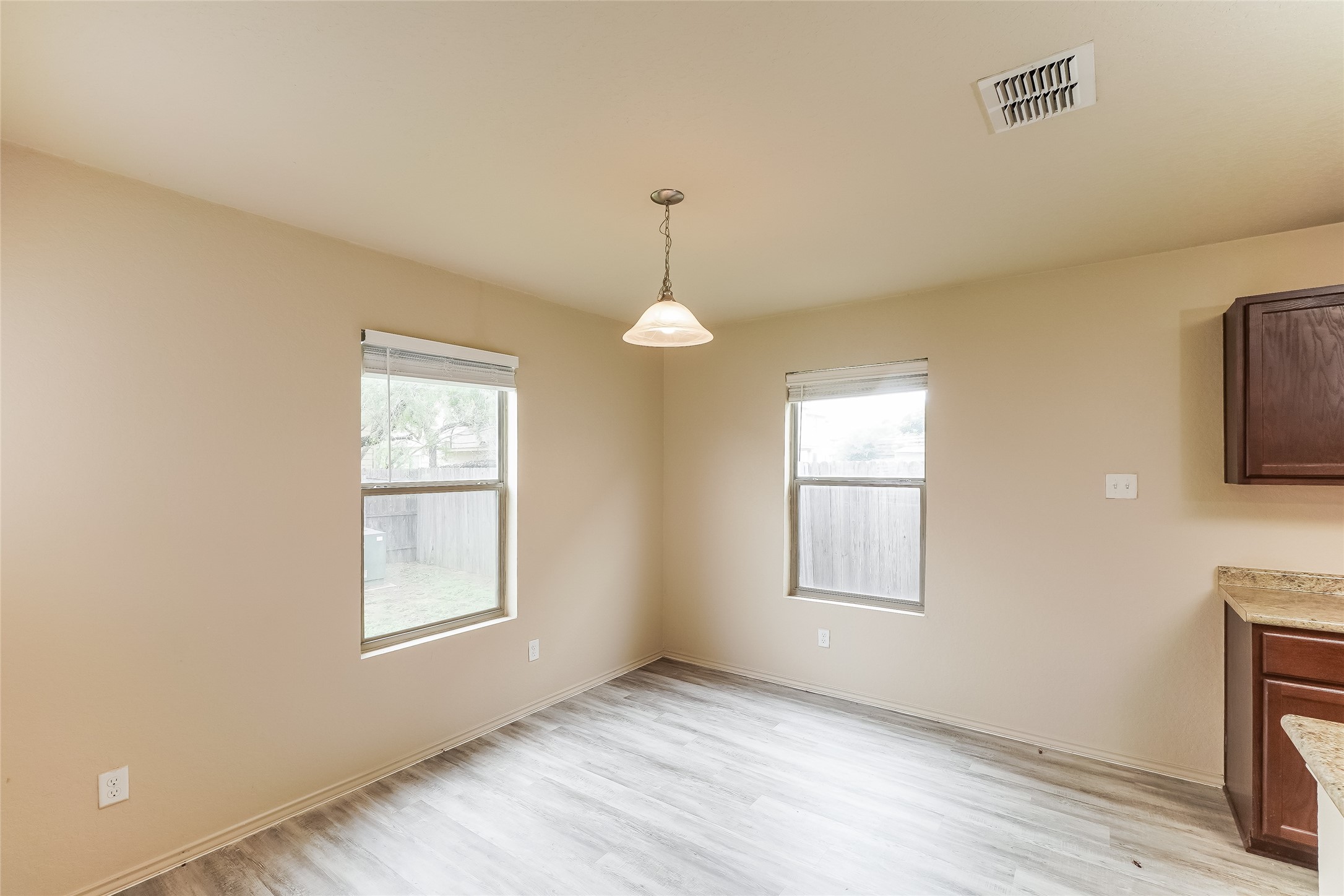 8938 Ashley Wilkes San Antonio TX 78221