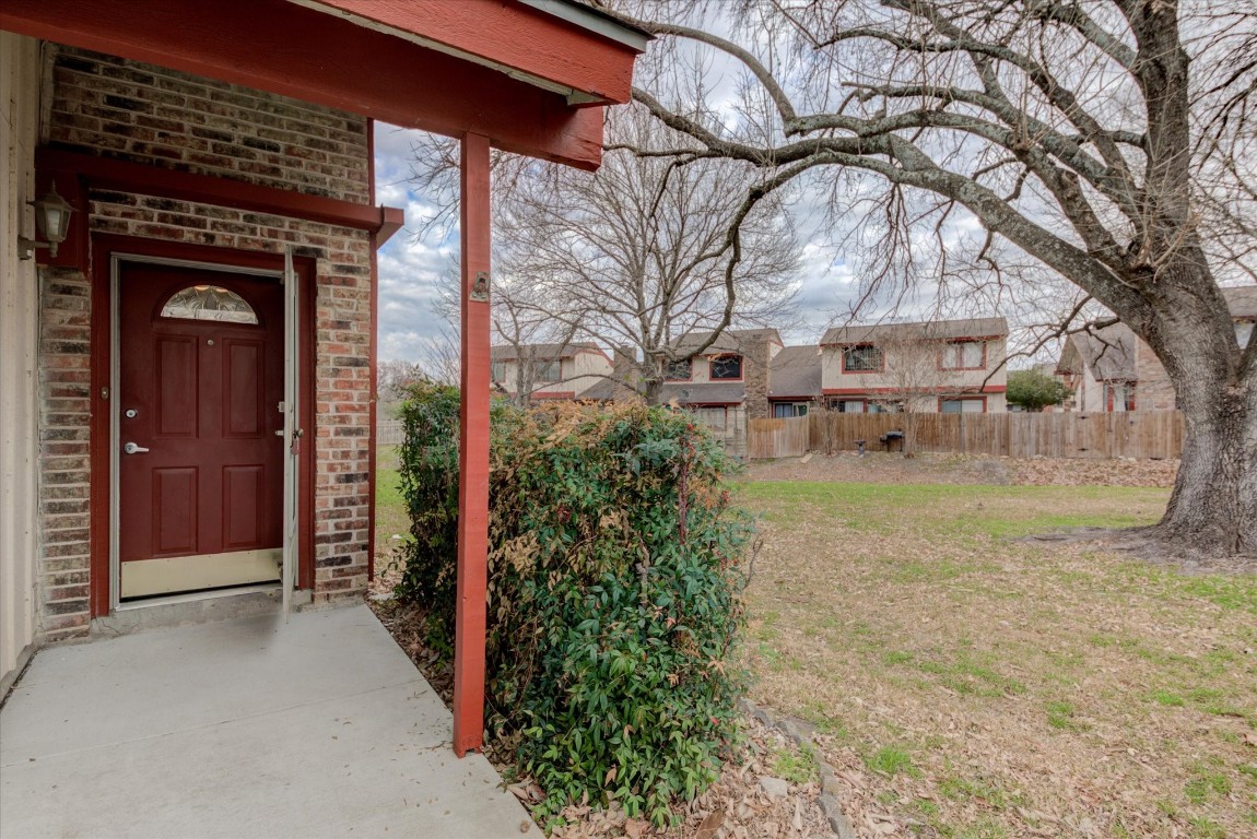 Welcome home! - If you have additional questions regarding 8909 Trone Circle  in Austin or would like to tour the property with us call 800-660-1022 and reference MLS# 3157471.