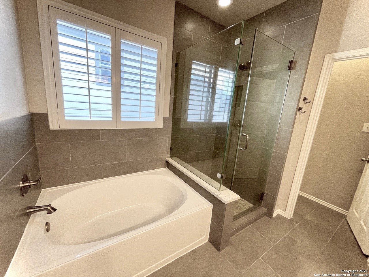 1210 Nicholas Manor Manor San Antonio TX 78258