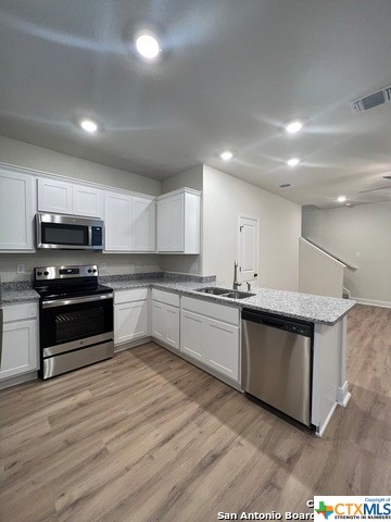 If you have additional questions regarding 13851 Enzo Gate  in San Antonio or would like to tour the property with us call 800-660-1022 and reference MLS# 499976.