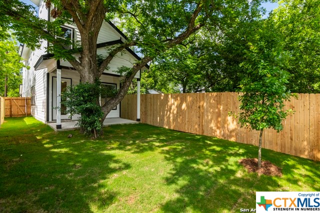 214 connelly Street Street San Antonio TX 78203