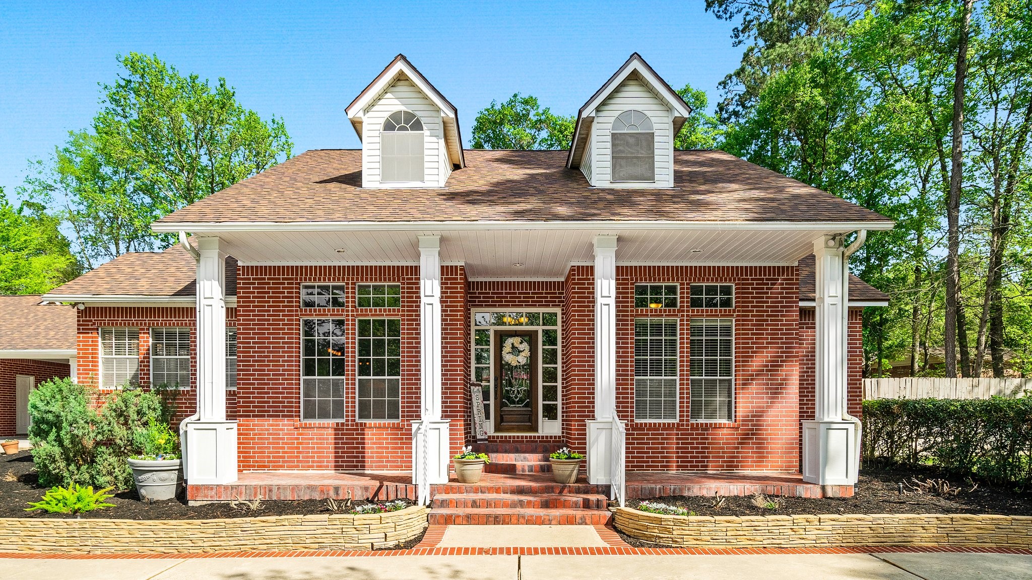 Stunning traditional style home with amazing curb appeal - If you have additional questions regarding 190 Park Way  in Montgomery or would like to tour the property with us call 800-660-1022 and reference MLS# 70087213.