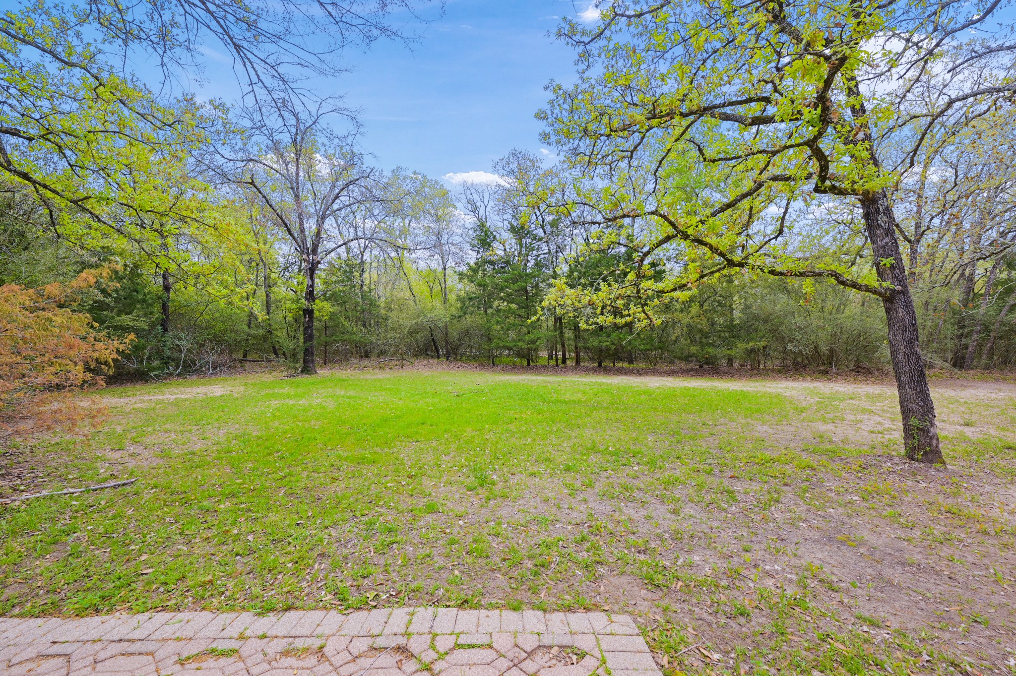 If you have additional questions regarding 2100 Farley  in Bryan or would like to tour the property with us call 800-660-1022 and reference MLS# 83865366.
