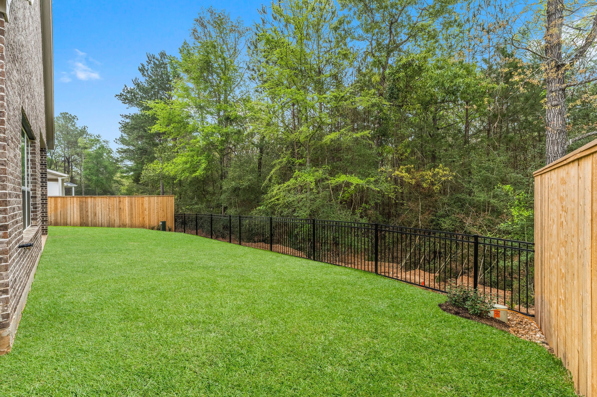 121 Sanderling Lane Lane Montgomery TX 77316