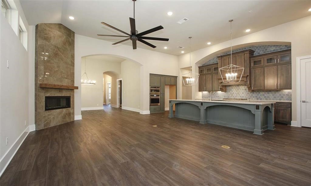 125 N Empress Green Place Place Montgomery TX 77316