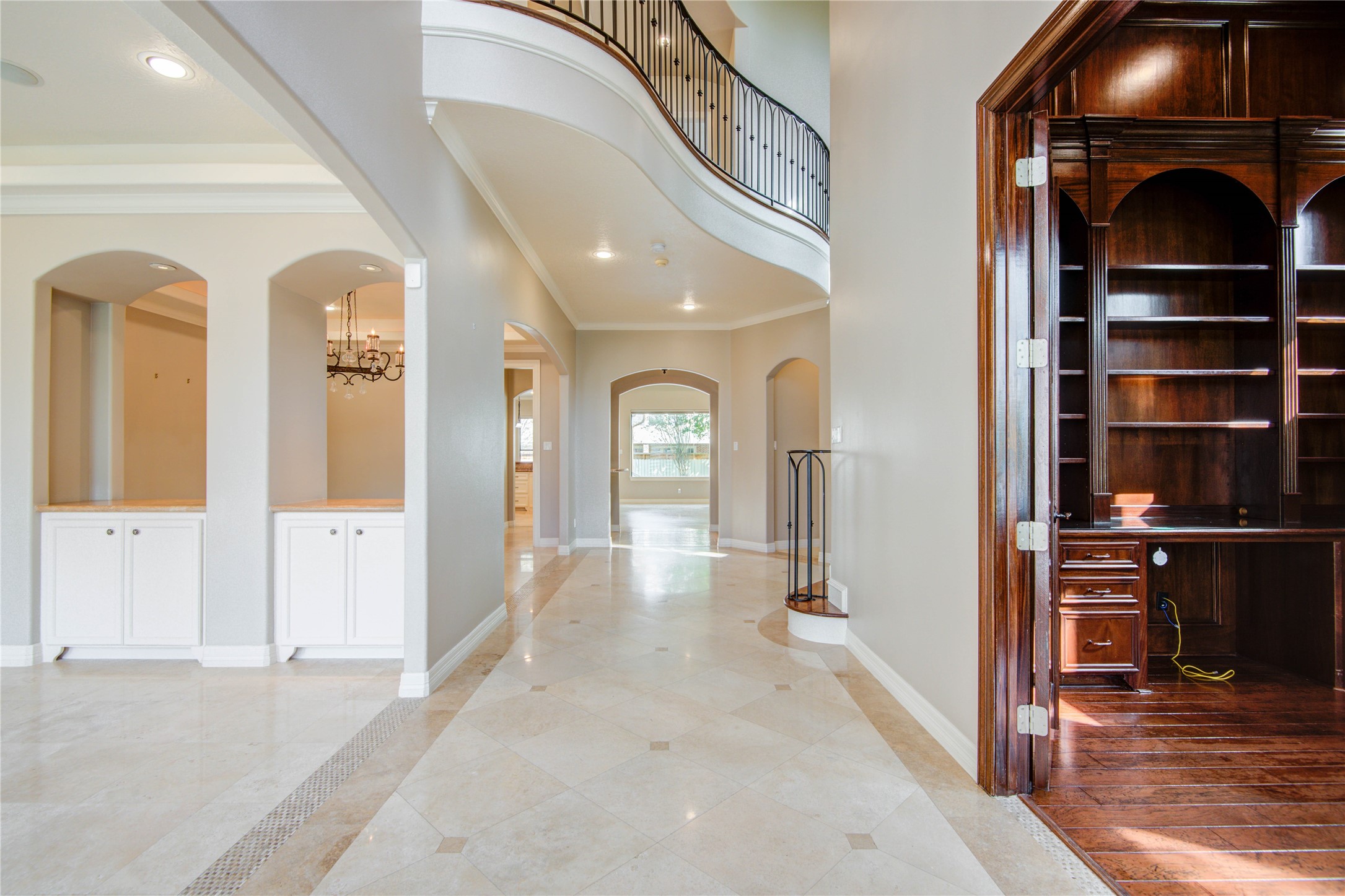 4602 Holt Street Street Bellaire TX 77401
