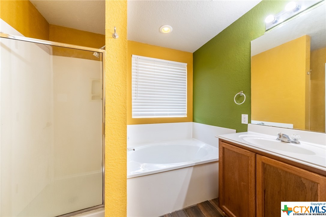 13214 Loma Chica San Antonio TX 78233